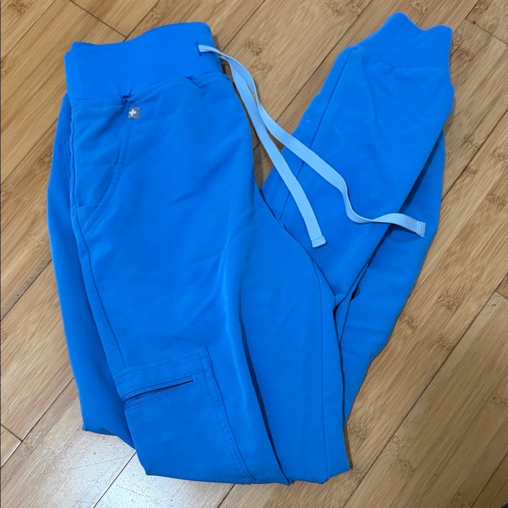 Figs Women's Blue Jogger Pants